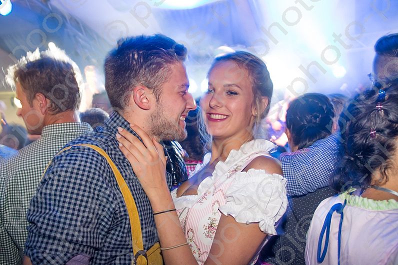 2016-10-21 Oktoberfest Beckenhof - Tollhaus