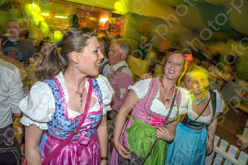 2016-04-16 Beckenhof 1. Frühlingswies`n