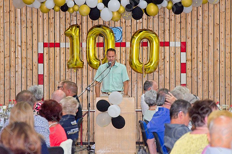 2023-09-02 100 Jahre FC Fehrbach mit Krachleder