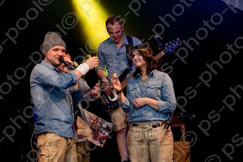 2016-04-08 Beckenhof Fruehlings-Wies`n