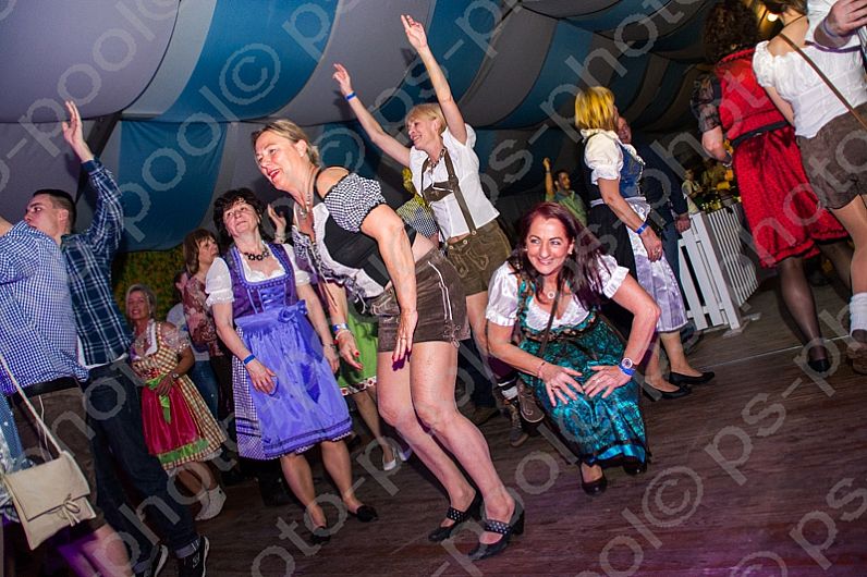 2016-04-09 Beckenhof 1. Fruehlings-Wies`n