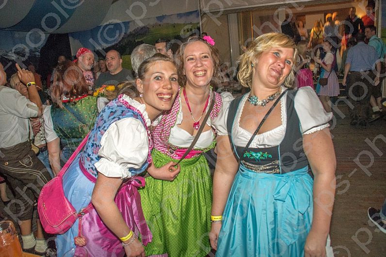 2016-04-16 Beckenhof 1. Frühlingswies`n