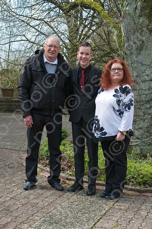 2022-04-10 Konfirmation Markuskirche