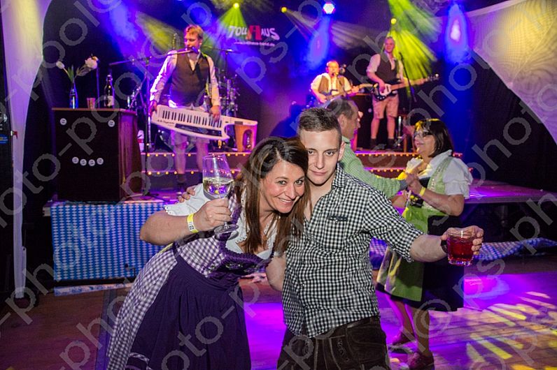 2016-04-08 Beckenhof Fruehlings-Wies`n