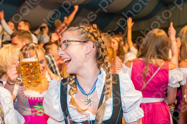 2016-10-22 Oktoberfest Beckenhof - Tollhaus