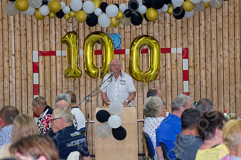 2023-09-02 100 Jahre FC Fehrbach mit Krachleder