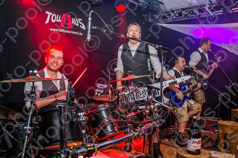 2016-04-09 Beckenhof 1. Fruehlings-Wies`n