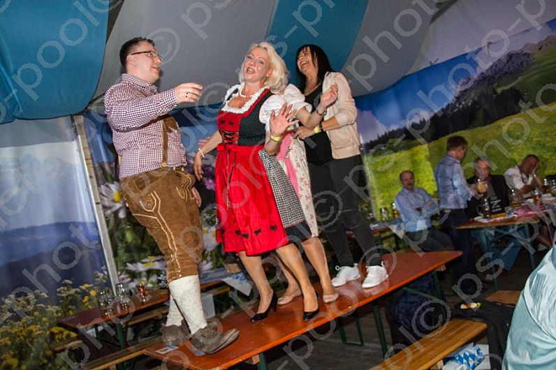 2016-04-08 Beckenhof Fruehlings-Wies`n