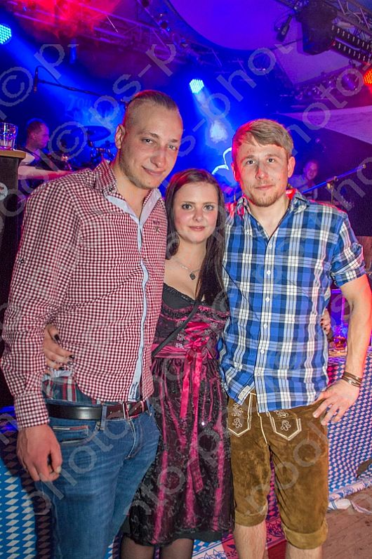 2016-04-09 Beckenhof 1. Fruehlings-Wies`n