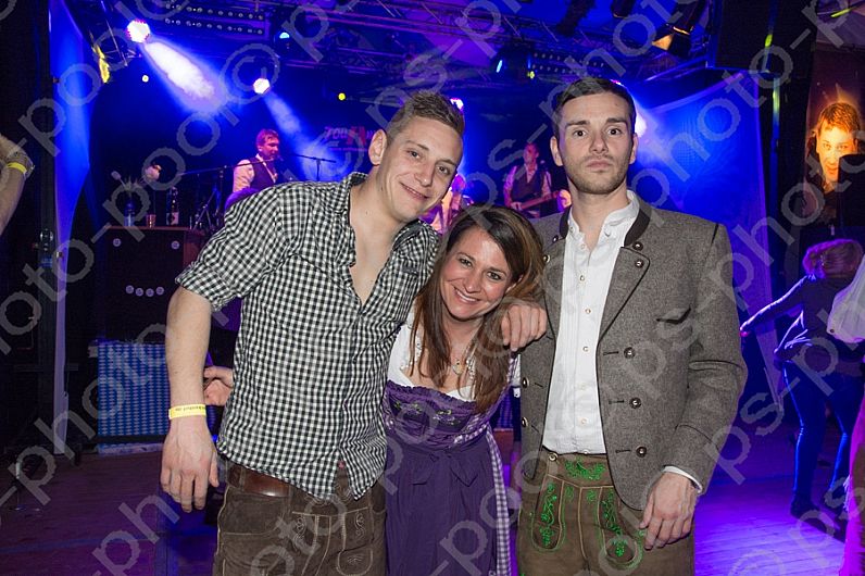 2016-04-08 Beckenhof Fruehlings-Wies`n
