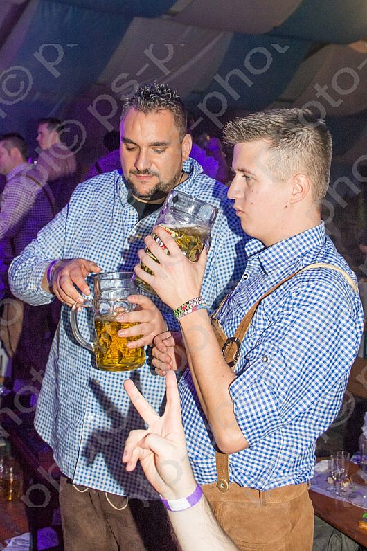 2016-10-21 Oktoberfest Beckenhof - Tollhaus