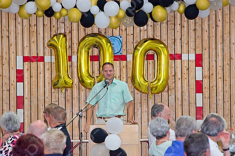 2023-09-02 100 Jahre FC Fehrbach mit Krachleder