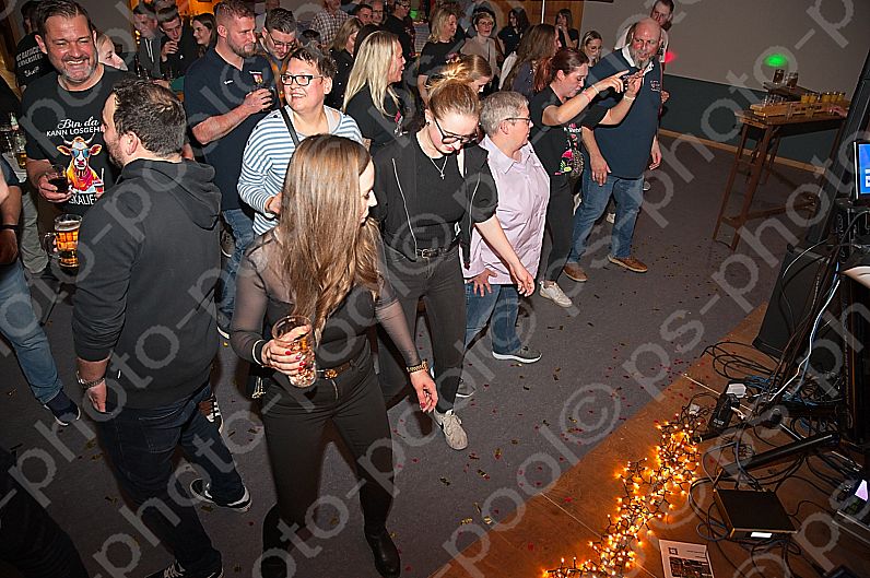 2025-11-08 Kerb Walshausen